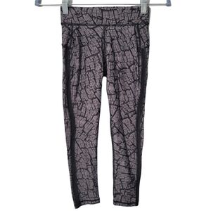 Human Performance Engineering HPE Carbon Oak Curve 3/4 Capri Leggings
